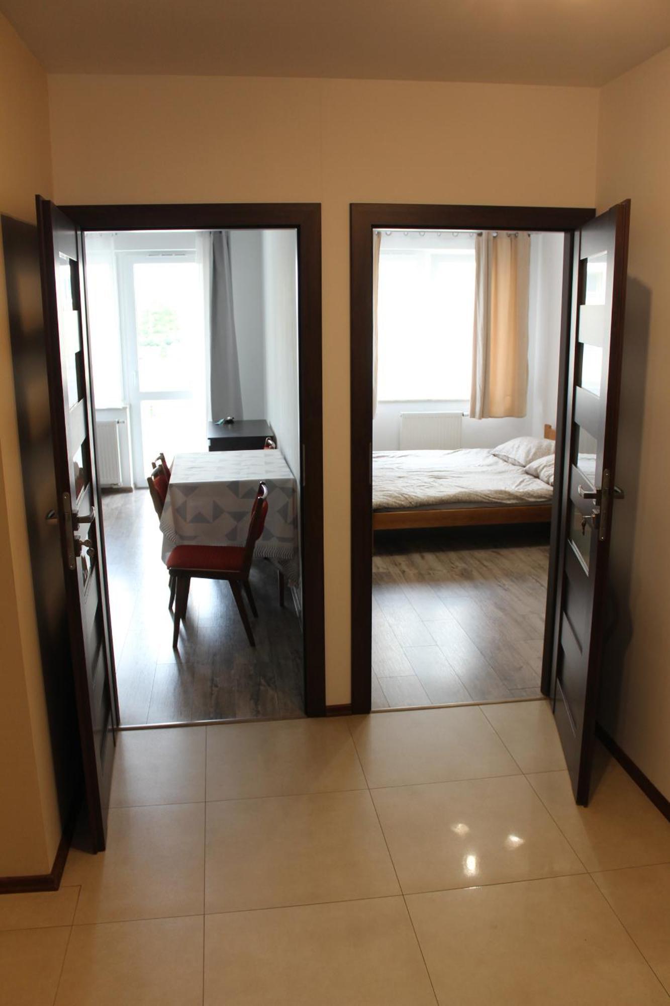 Apartment Nowe Wyposazone Mieszkanie Blisko Centrum Dla 4-os
