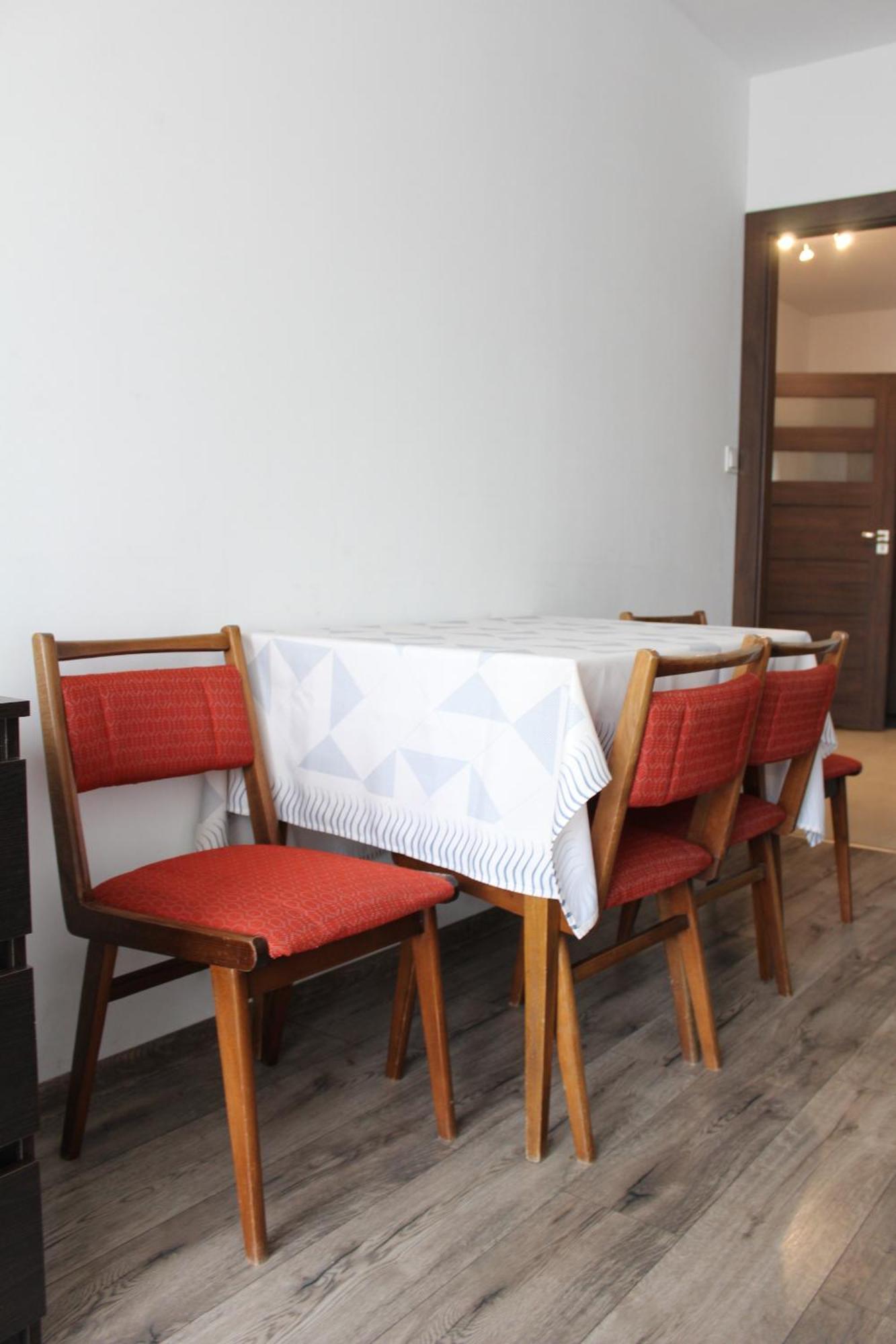Nowe Wyposazone Mieszkanie Blisko Centrum Dla 4-os Apartment *